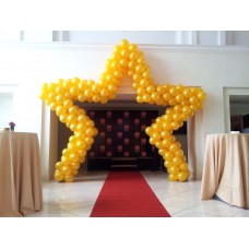 Star shape balloon arch